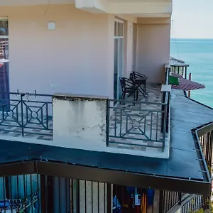 Апартаменты Two Bedroom With Balcony In, Гонио